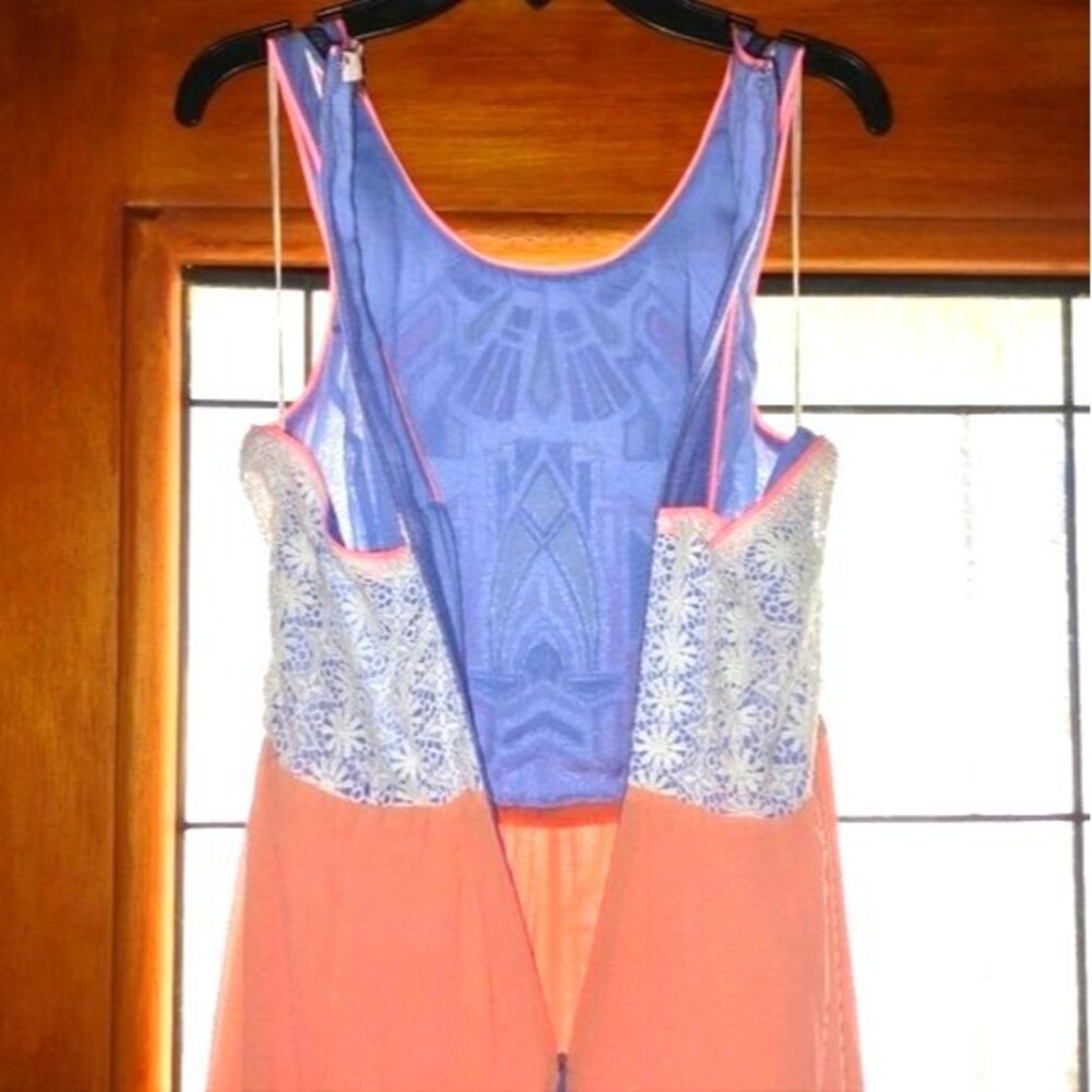 Champagne & Strawberry Anthro Pink &‎ Blue Embroidered Maxi Dress Size S - Picture 9 of 13